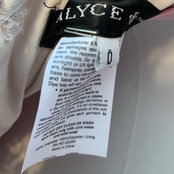 ALYCE gorgeous prom/sweet 16 gown/ EUC+++++/sz: 0 - Picture 6 of 12